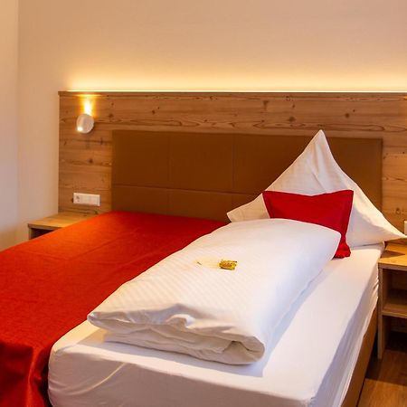 Hotel Waldblick Schenkenzell Bagian luar foto
