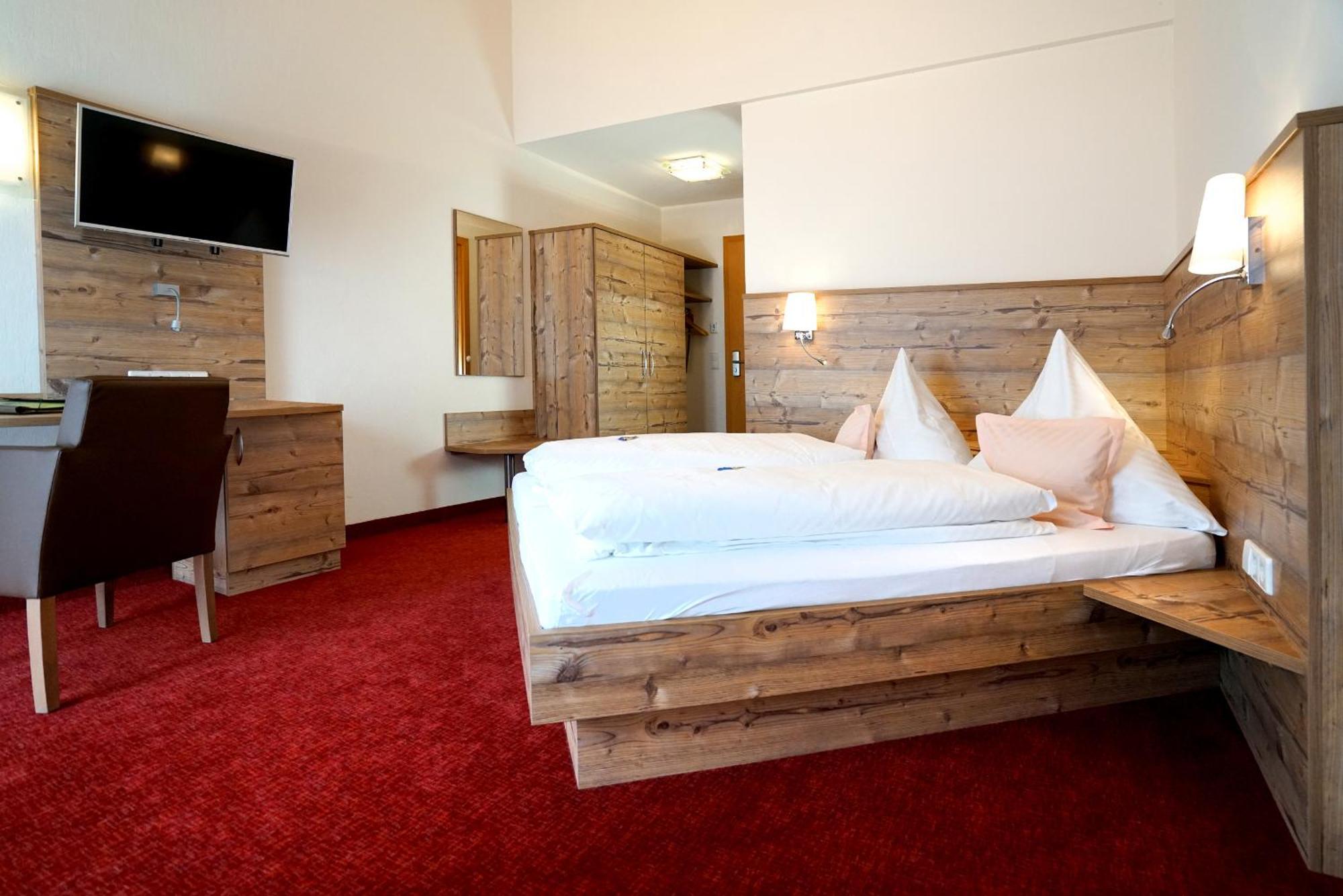 Hotel Waldblick Schenkenzell Bagian luar foto